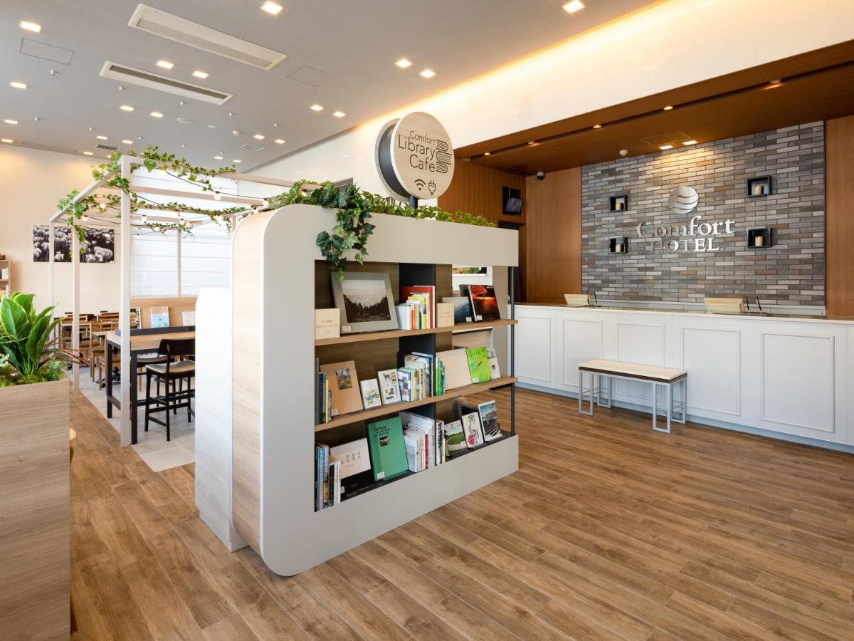Comfort Hotel Toyama Station Extérieur photo