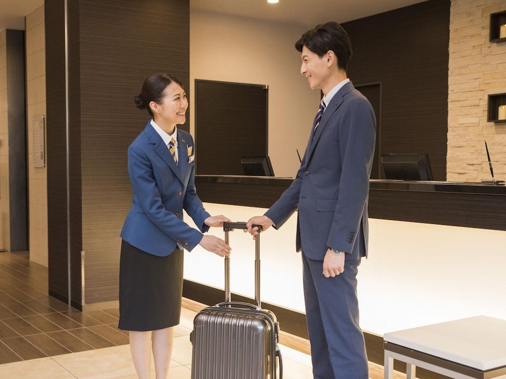 Comfort Hotel Toyama Station Extérieur photo